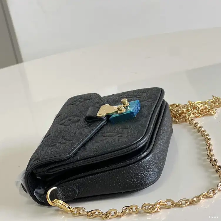 Bag 2205YA0007 LV 0630